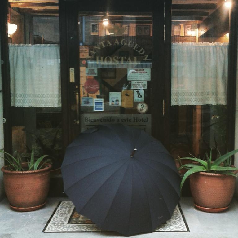 Hostal Santa Agueda Tarazona Экстерьер фото
